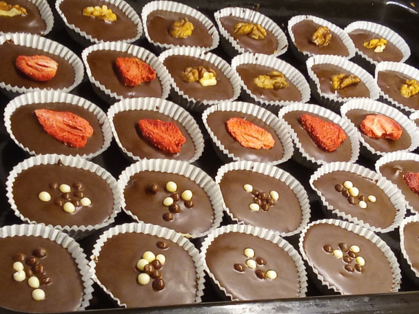 Vianočné pečivo - rumové guľky a šuhajdy z ľadových gaštanov - obrázok 2