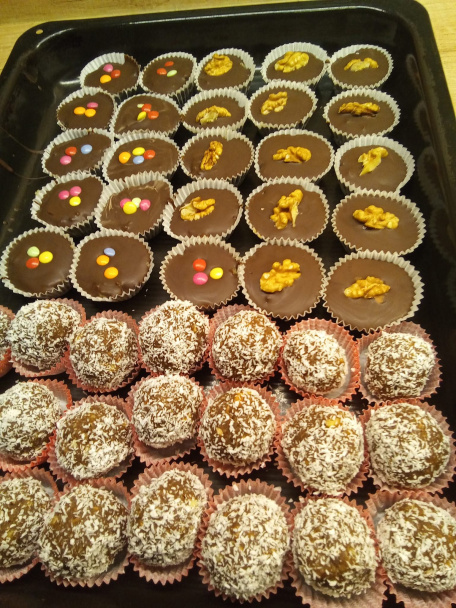 Vianočné pečivo - rumové guľky a šuhajdy z ľadových gaštanov - obrázok 3