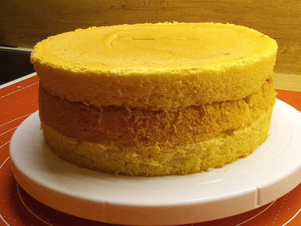 Torta s mascarpone a jahodami (fotorecept) - obrázok 1