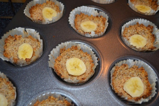 Banánovo-čokoládové ovsené košíčky - obrázok 3