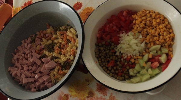 Sezamové kuracie prsia a cestovinový šalát (fotorecept) - obrázok 2