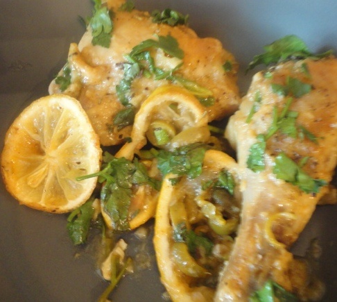 Kura s pečenými citrónmi, olivami a kaparami (fotorecept) - obrázok 8