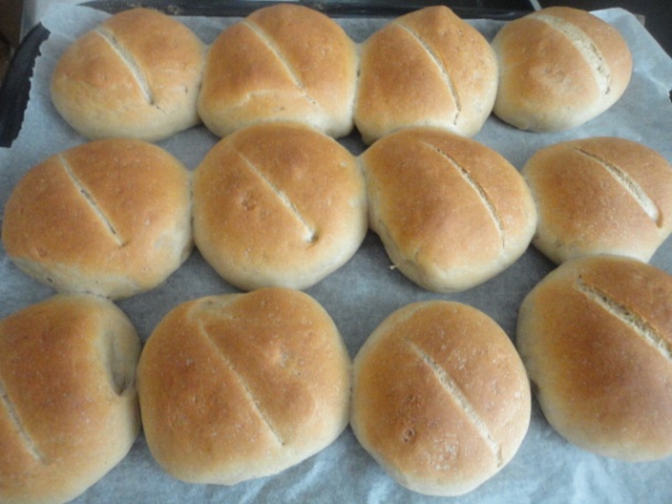 Klasické žemličky z chlebovej múky (fotorecept) - obrázok 4