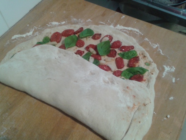 Bochníčky s restovanými paradajkami a cesnakom - obrázok 9