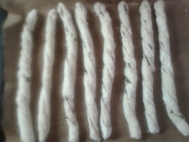 Grissini s olivami, bylinkami a pecorinom (fotorecept) - obrázok 10