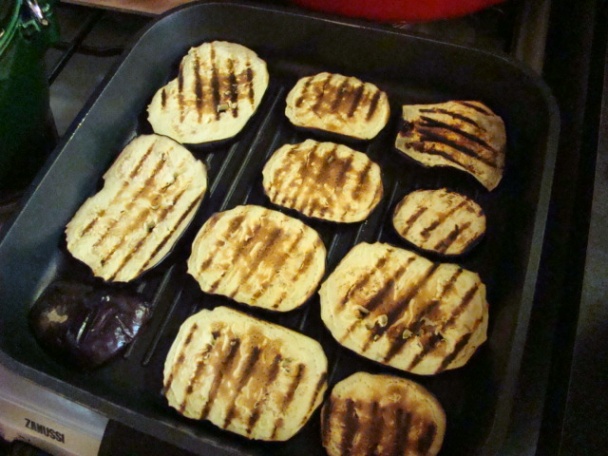 Baklažánový šalát s pečenými paprikami (fotorecept) - obrázok 1