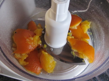 Nigellin čokoládovo-pomarančový koláč (fotorecept) - obrázok 1