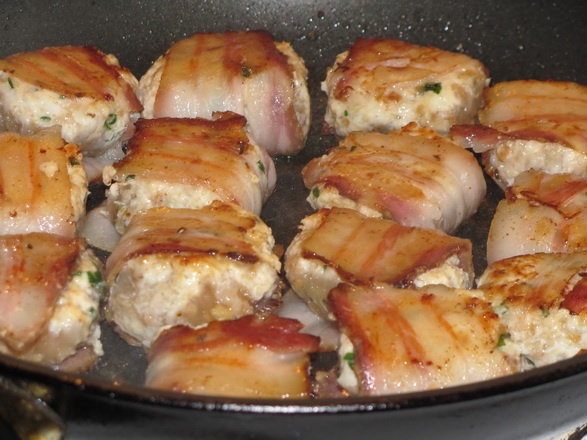 Kuracie rissoles so slaninkou a bylinkami (fotorecept) - obrázok 5
