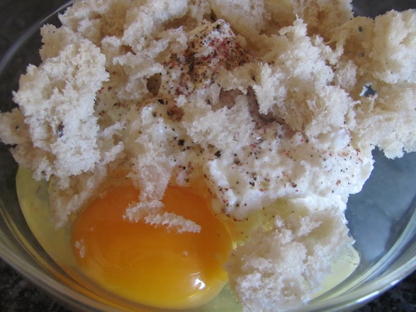 Kuracia roláda s ricottou, hubami na smotane a zemiakovými plackami (fotorecept) - obrázok 1
