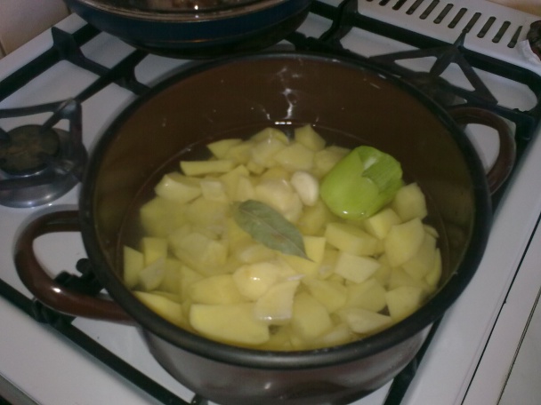 Zemiakový prívarok s fašírkou (fotorecept)  - obrázok 3