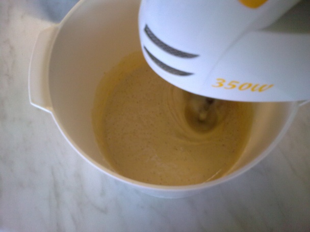 Hrnčekový višňový koláč (fotorecept) - obrázok 2