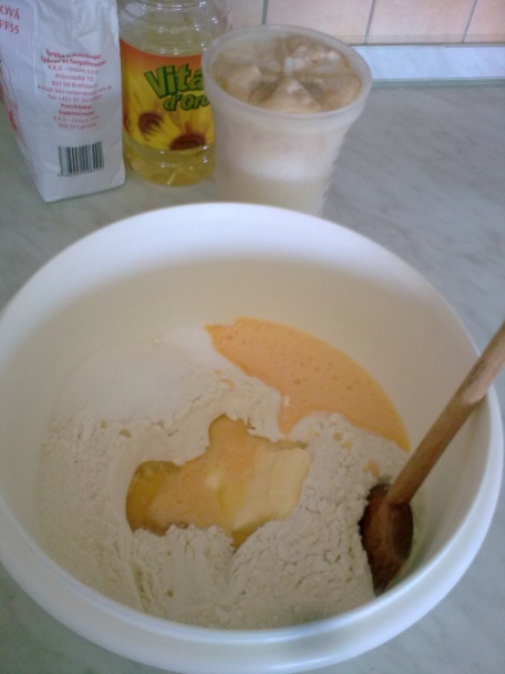 Ríbezľový kysnutý koláč (fotorecept) - obrázok 2