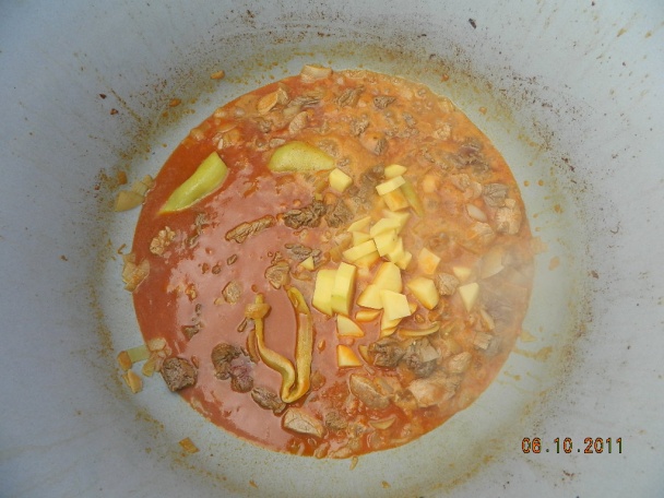 Môj prvý kotlíkový guláš (fotorecept) - obrázok 4