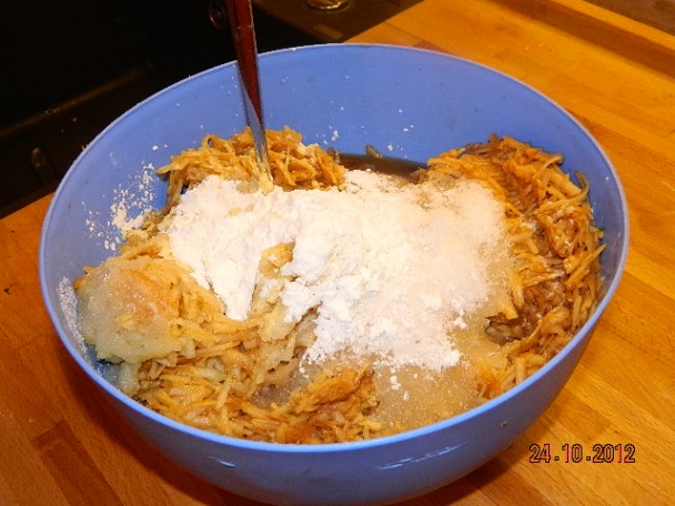 Krehký jablkový koláčik (fotorecept) - obrázok 3