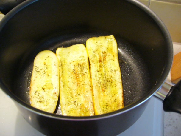 Pečená cuketa s paradajkou a syrom (fotorecept) - obrázok 2