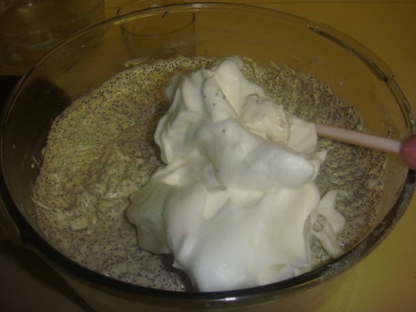 Maková bábovka - Poppy seed cake (fotorecept) - obrázok 6