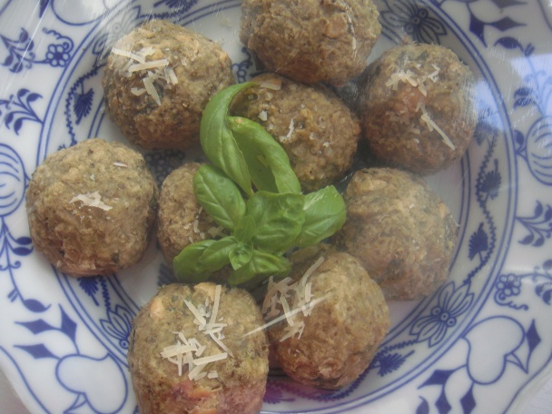 Baklažánové guľky / Eggplant meatballs (fotorecept) - obrázok 11
