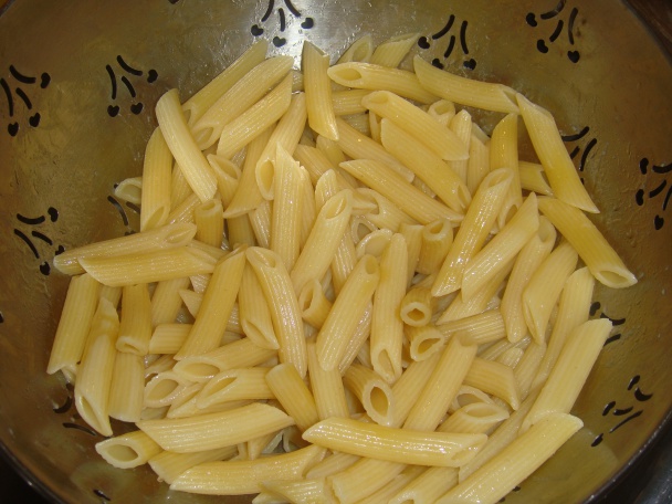 Talianske cestoviny s cícerom - Penne with Garbanzo bean sauce (fotorecept) - obrázok 5