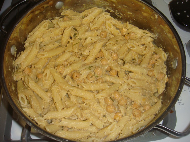 Talianske cestoviny s cícerom - Penne with Garbanzo bean sauce (fotorecept) - obrázok 6