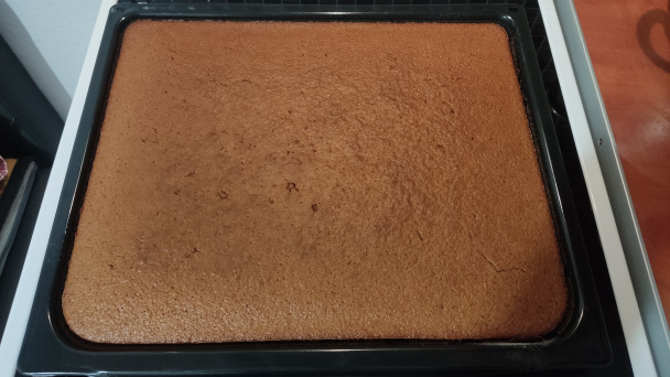 Hrnčekový perník s čokoládou - obrázok 3