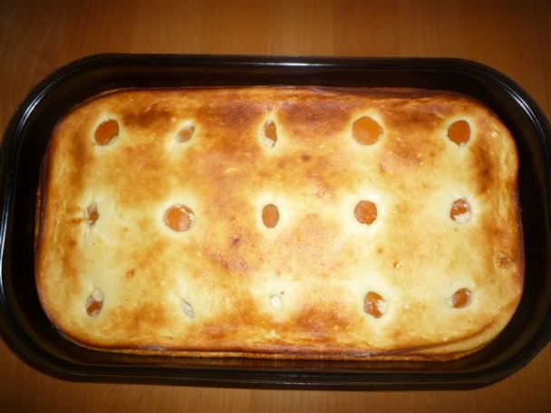 Tvarohový koláč s marhuľami - obrázok 4