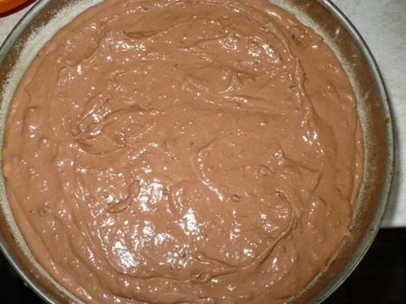 Čokoládový tvarohový koláč - cheesecake - so sušenými slivkami (fotorecept) - obrázok 5