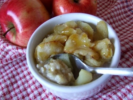 Kaša z ovsených vločiek s pečenými karamelizovanými jablkami (fotorecept) - obrázok 4
