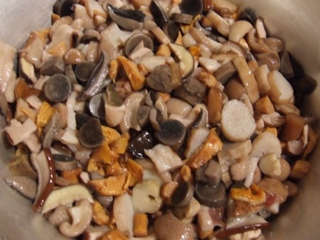 Hubovo-zeleninová nátierka, sterilizovaná (fotorecept) - obrázok 1