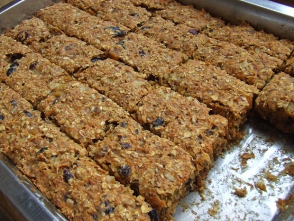 Zdravý mrkvový koláč so sušeným ovocím - vegan (fotorecept) - obrázok 6