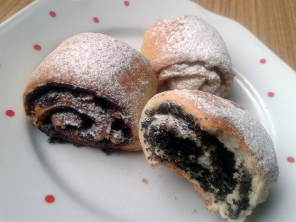 Sladké kysnuté slimáčiky (fotorecept) - obrázok 6