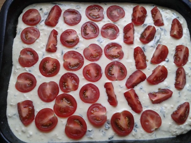 Tvarohovo-syrový koláč so špenátom a paradajkami (fotorecept) - obrázok 3