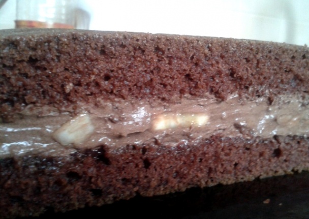 Čokoládovo-banánová torta - obrázok 3