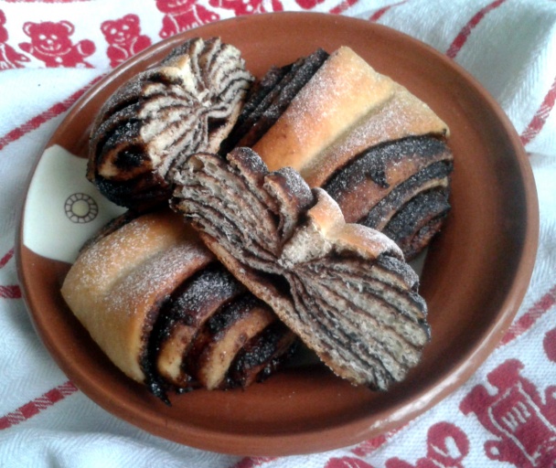 Kysnuté kakaovo-škoricové slimáky - hrnčekové - obrázok 6