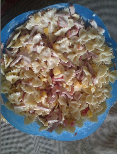 Rýchly cestovinový šalát - obrázok 3