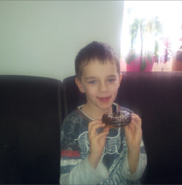 Čokoládové donuty - obrázok 4