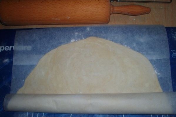 Jablkový koláč s karamelom a posýpkou (fotorecept) - obrázok 14