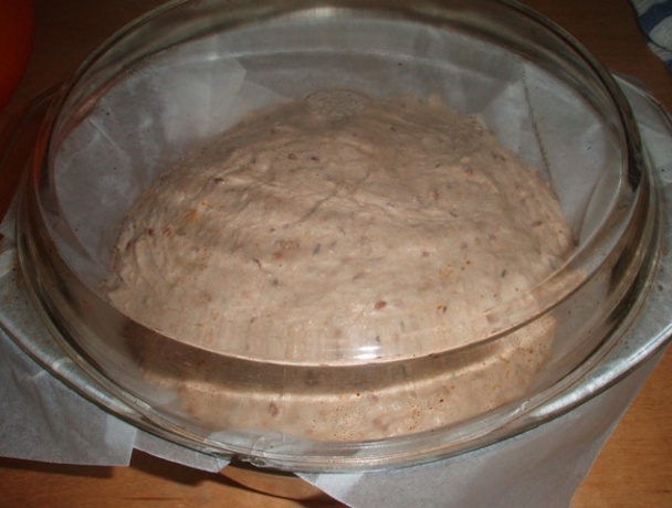 Špaldovo-pšeničný kváskový chlieb (fotorecept) - obrázok 4