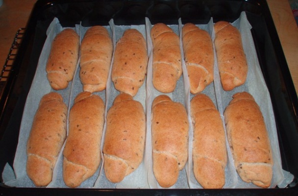 Špaldové kváskové rožky - obrázok 6