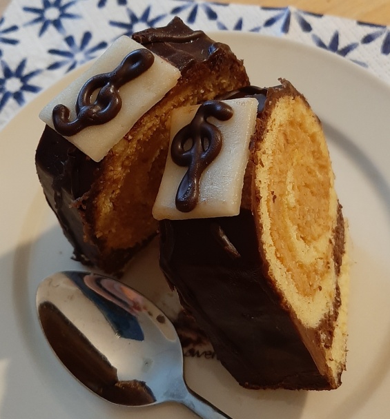 Karamelová roláda ako muzikál (fotorecept) - obrázok 7