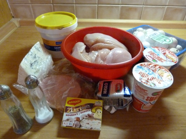 Plnené kuracie prsia na šampiónoch  (fotorecept) - obrázok 1