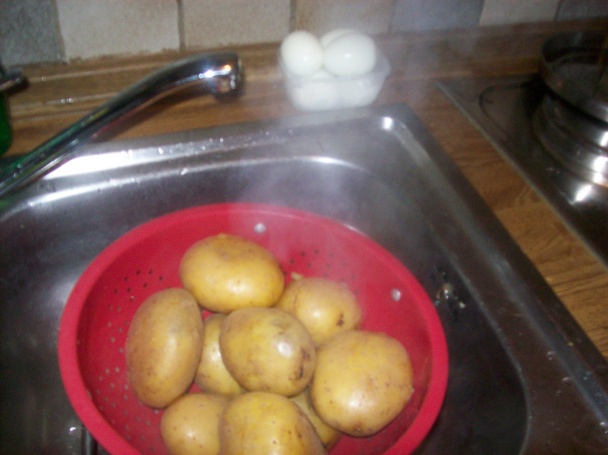 Zemiakový šalát - obrázok 7