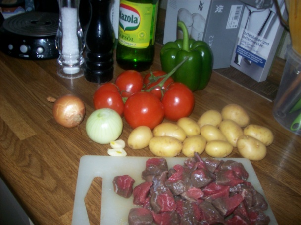 Gulášová polievka - obrázok 1