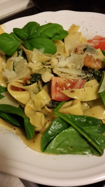 Tagliatelle s krevetami a špenátom (fotorecept) - obrázok 14