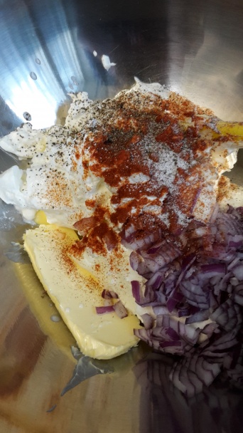 Smotanovo-tvarohový syr - Spundekäs (fotorecept) - obrázok 1