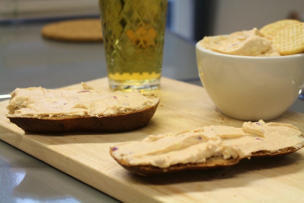 Smotanovo-tvarohový syr - Spundekäs (fotorecept) - obrázok 3