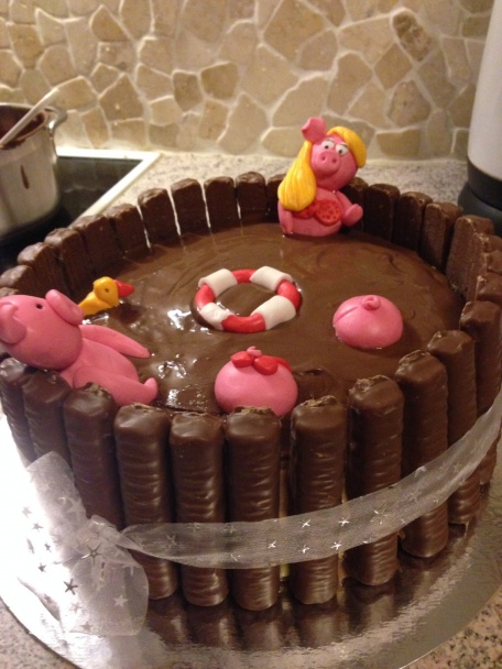 Torta prasacia rodinka v kupeli - obrázok 6