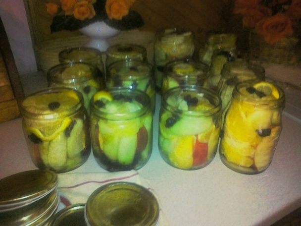 Jablkovo-hruškovo-pomarančový kompót - obrázok 2