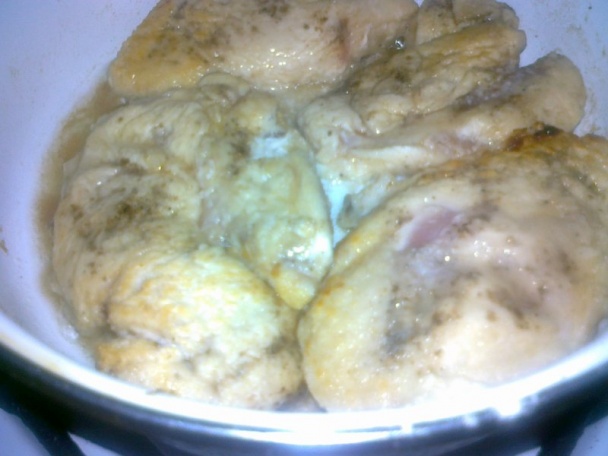 Prsíčka na cecuškách s oholenými uhorkami - obrázok 2