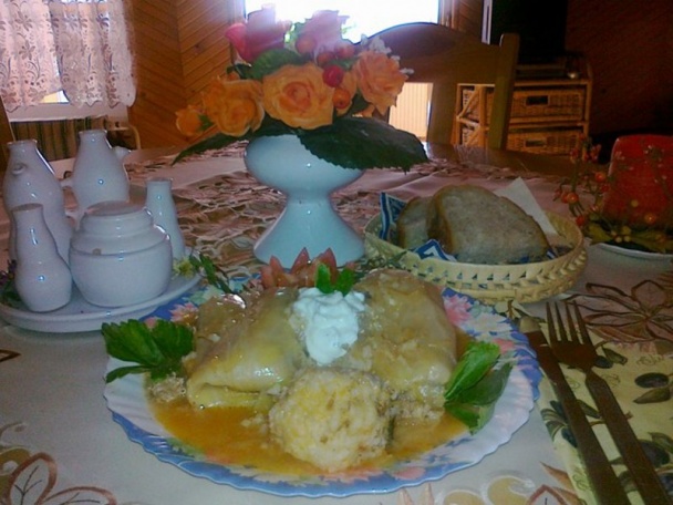 Plnené kapustové listy s guľkami - obrázok 1