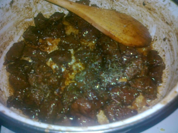 Hovädzie kocky na koňaku so zeleninovou prílohou - obrázok 4